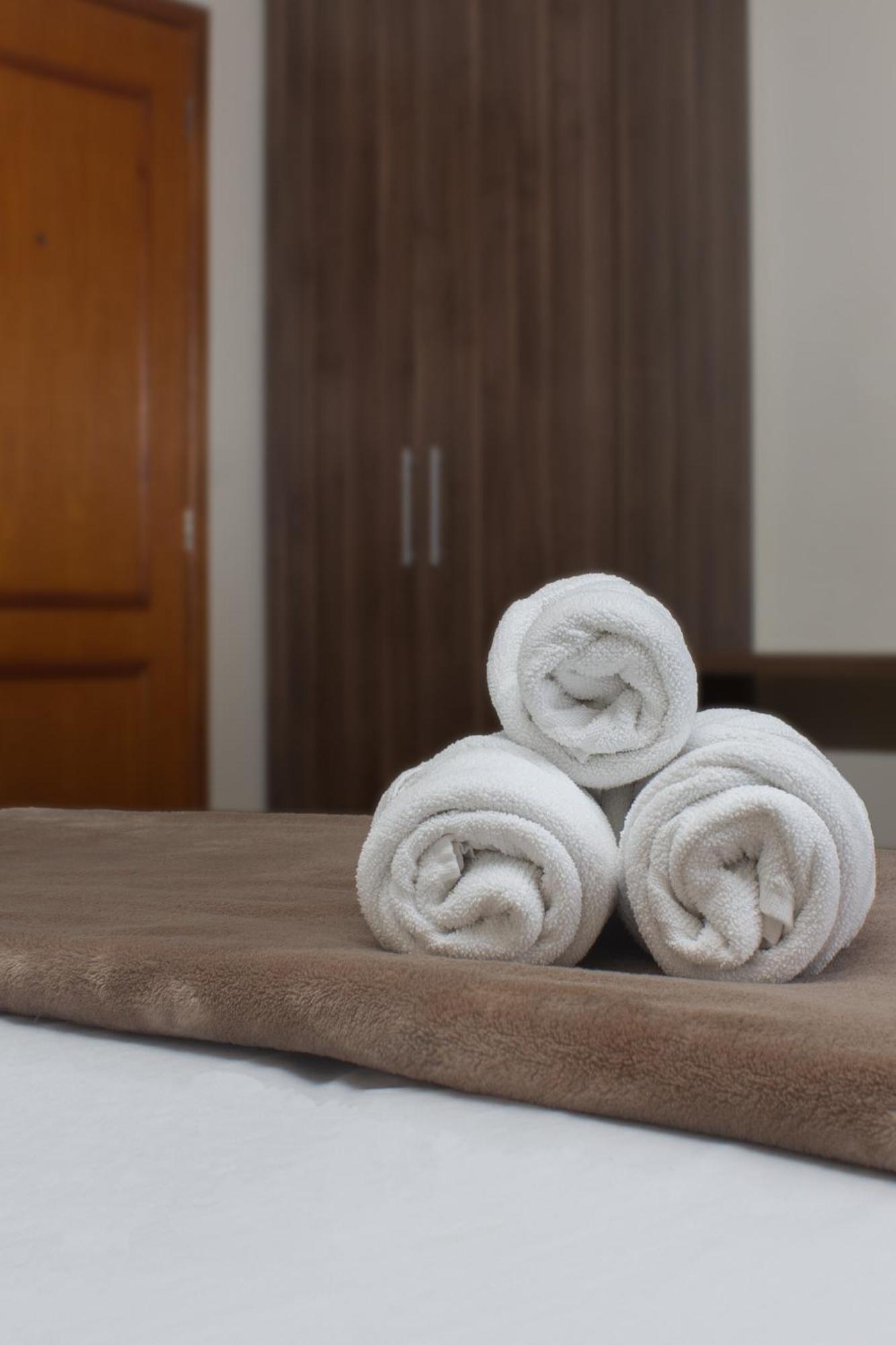 Hotel Cavera Алегрете Екстериор снимка